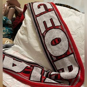 Are you a GA Bulldog Fan? Well, wear this gear proudly